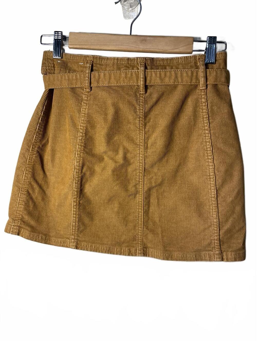 American Eagle Mini Skirt Women's Size 0 tan Corduroy Button Tie Waist Boho EUC - Picture 3 of 6